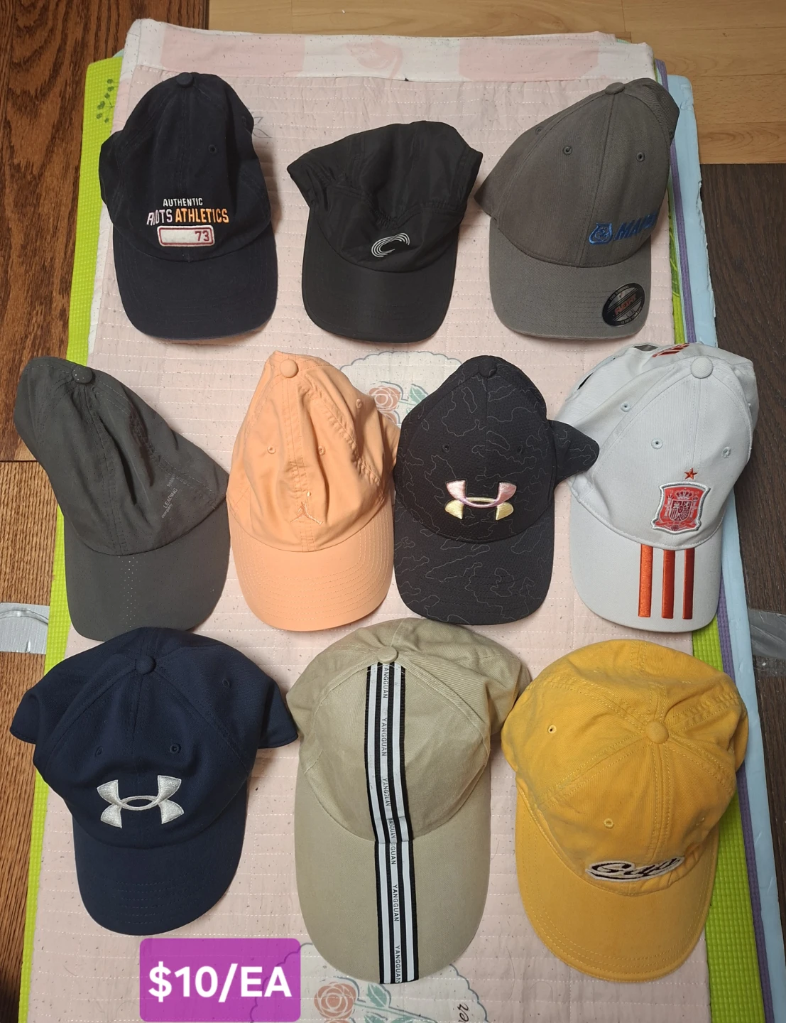Assorted branded baseball caps