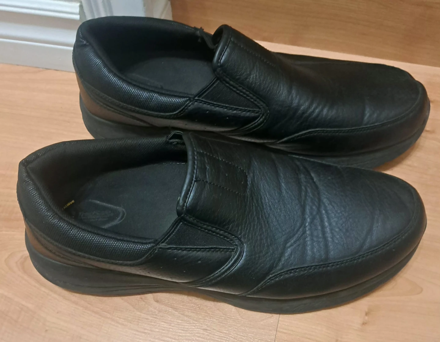 Men's Black Slip-on Shoes, Size 13