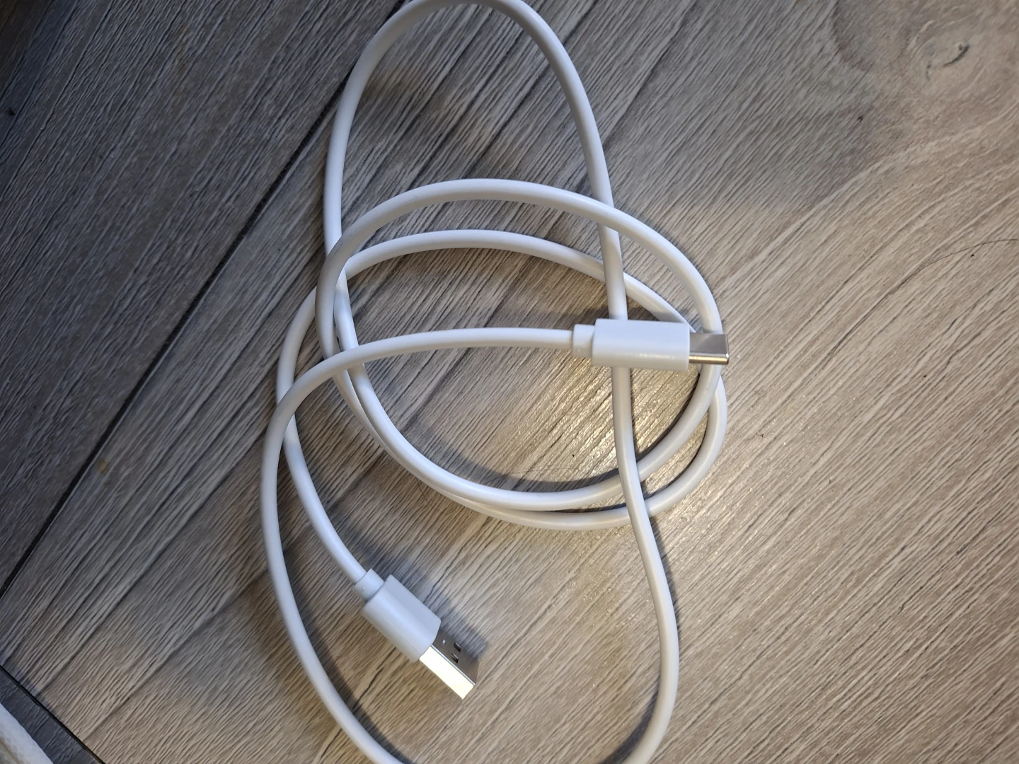 USB-C charging cable