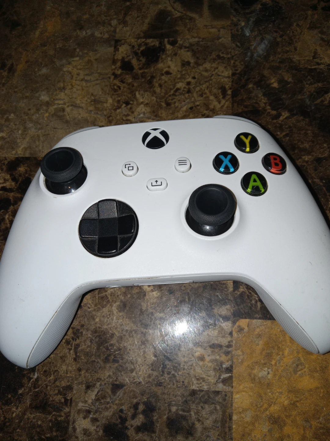 White Microsoft Xbox Wireless Controller - photo 2