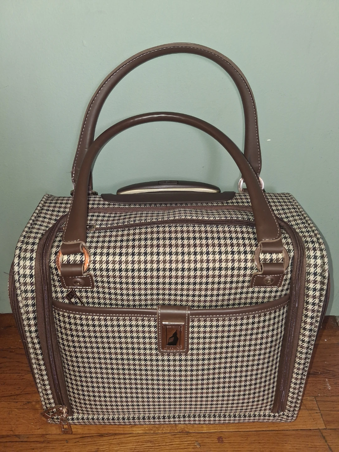 London Fog Luggage