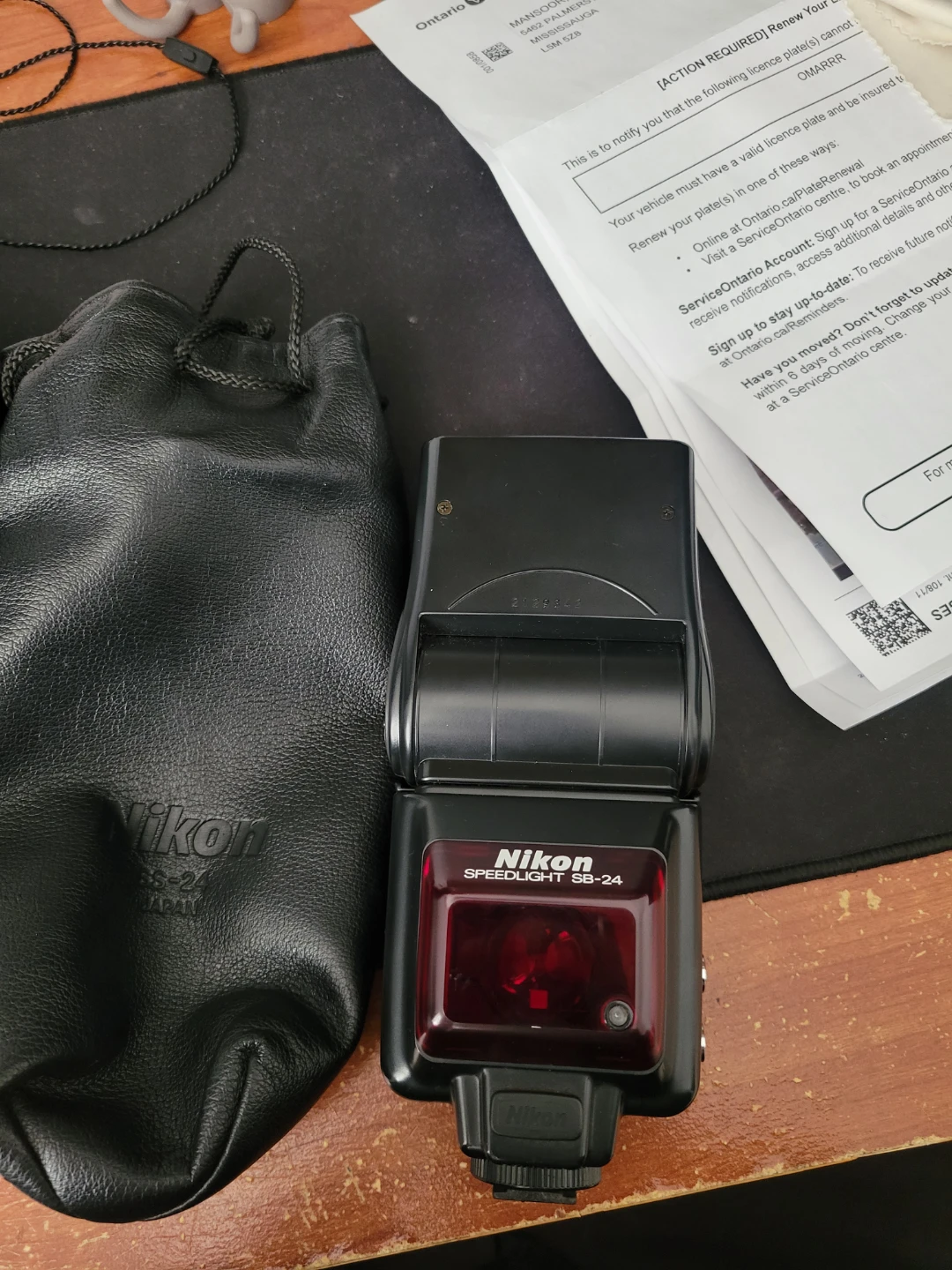 Nikon F-801 Camera with SB-24 Speedlight and Lenses - photo 5