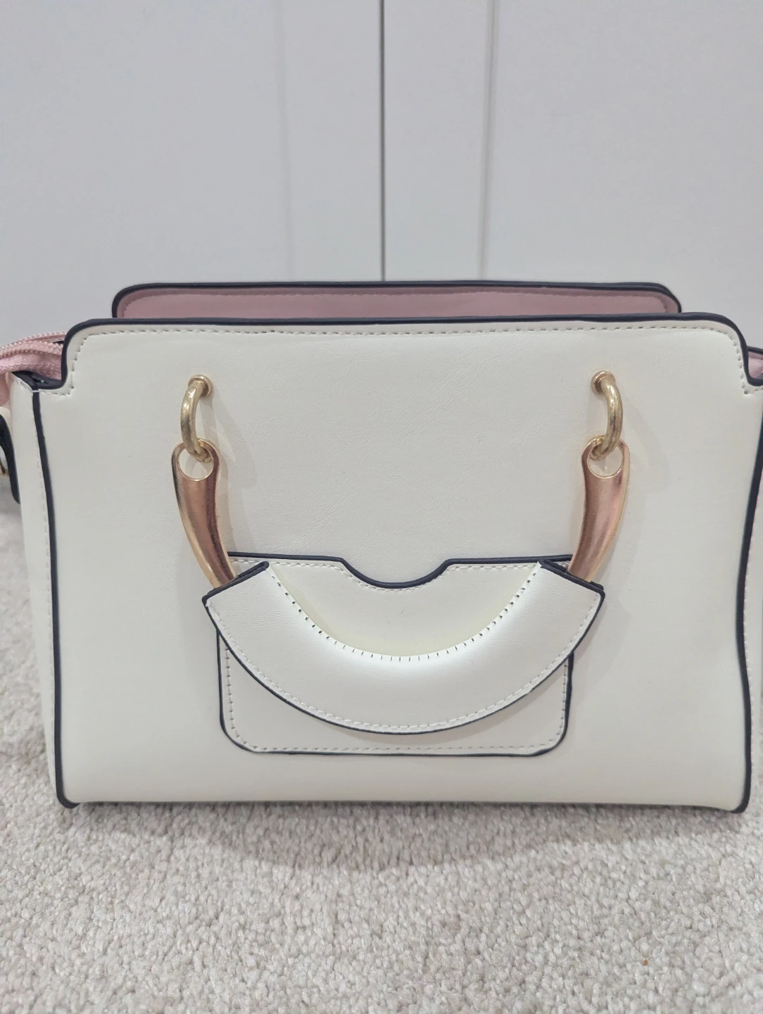 Dantasty White Cat-Themed Handbag - photo 4