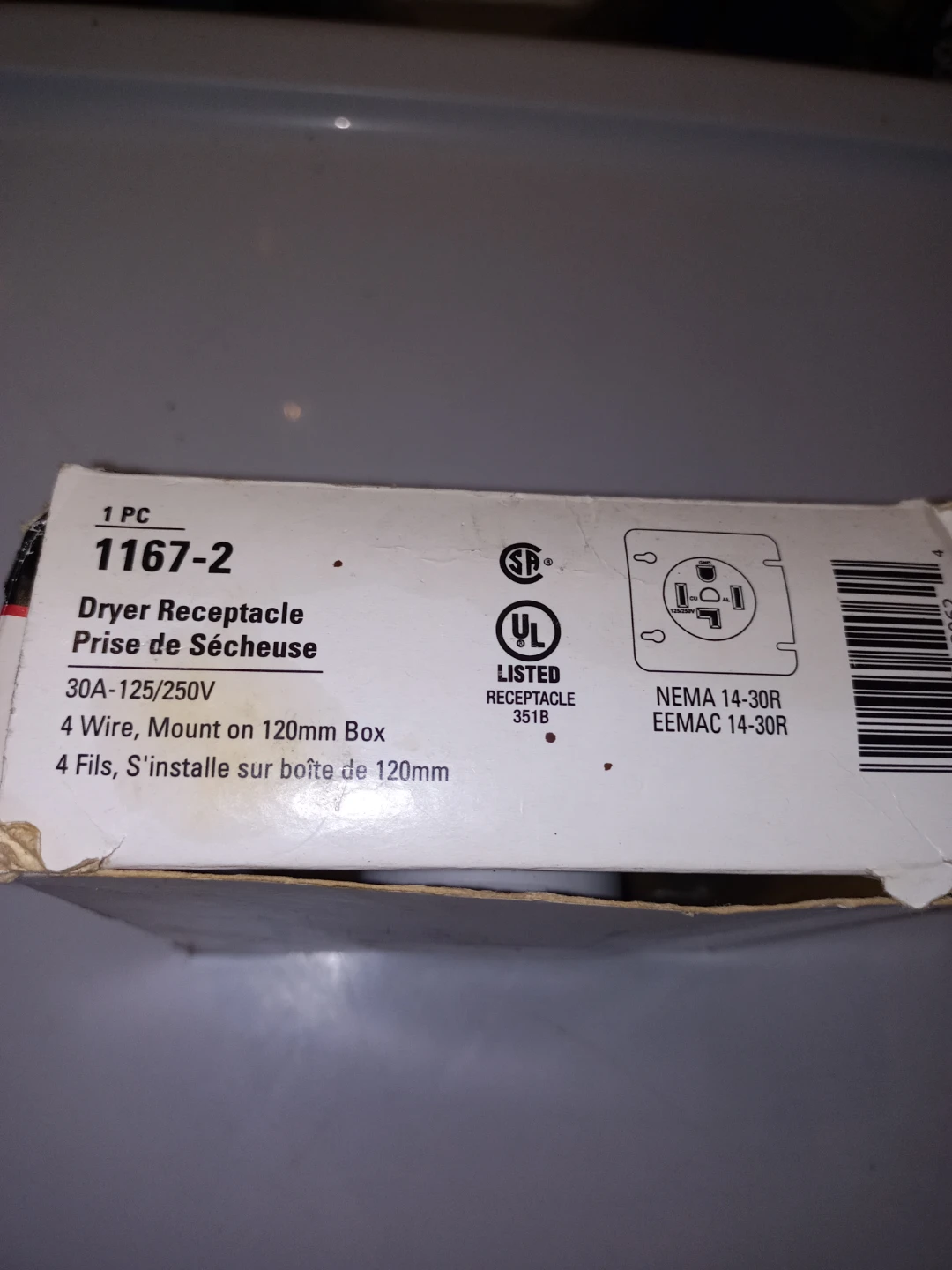 Cooper Receptacle - # 1167-2 - 30A - 125/250V - New! - photo 3