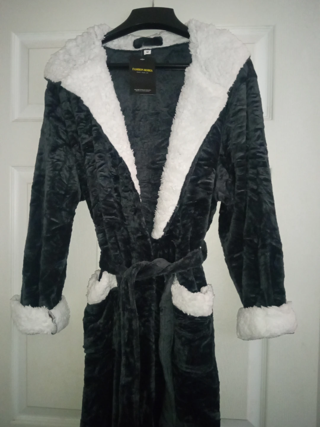 Brand new Fashion Robe Plush Bathrobe Size M - photo 3