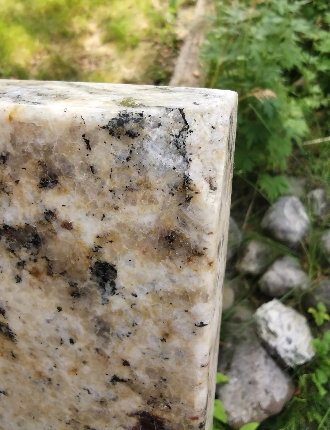 Granite Countertop Slabs | Vanity, Table Top & DIY Projects - photo 5