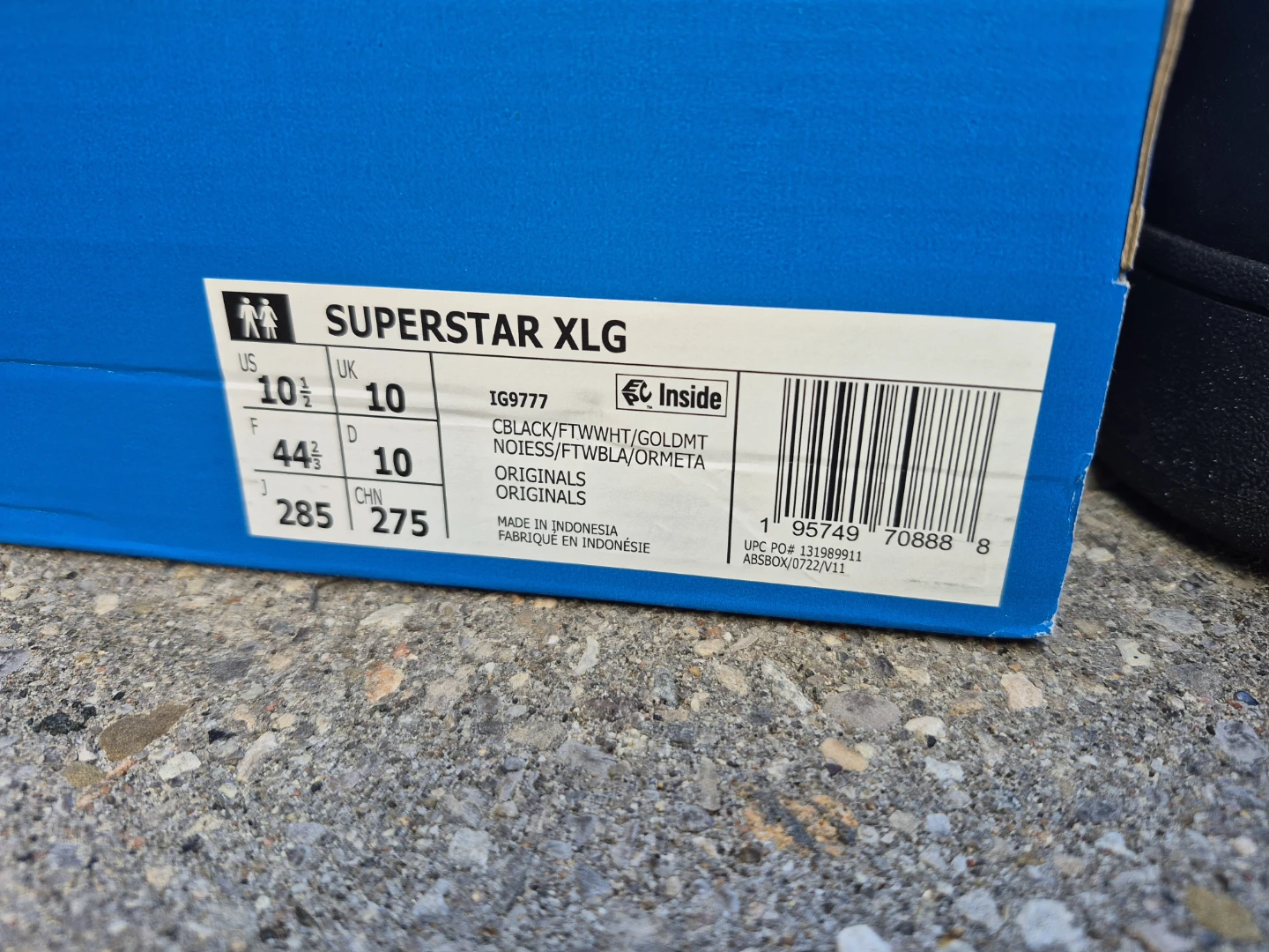 Adidas Superstar XLG Black Shoes - US 10.5 - photo 2