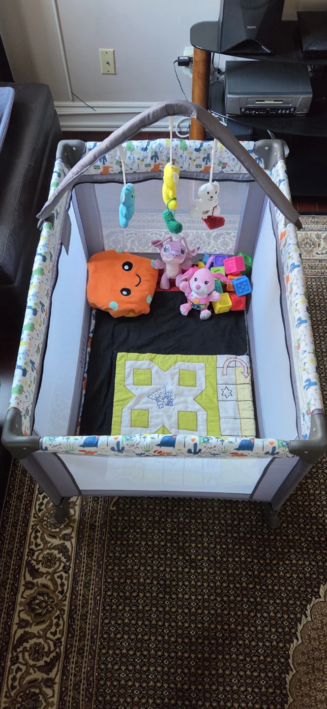 Baby pack and play