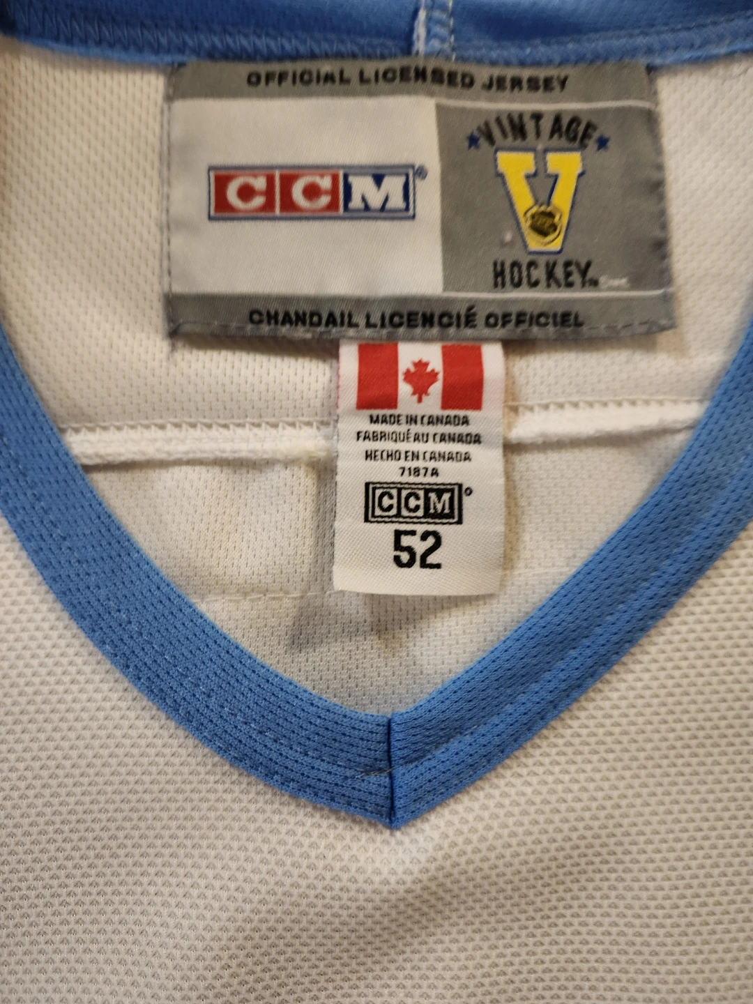 CCM Quebec Nordiques Sakic Jersey Size 52 - photo 3