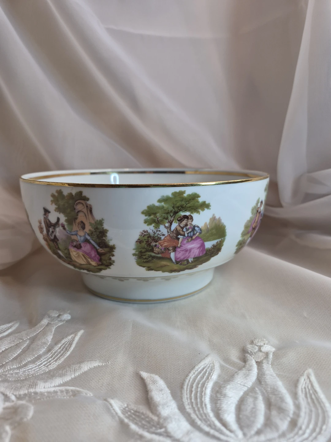 Fragonard Courting Couple Story Gloria Bayreuth Germany Bowl - photo 2