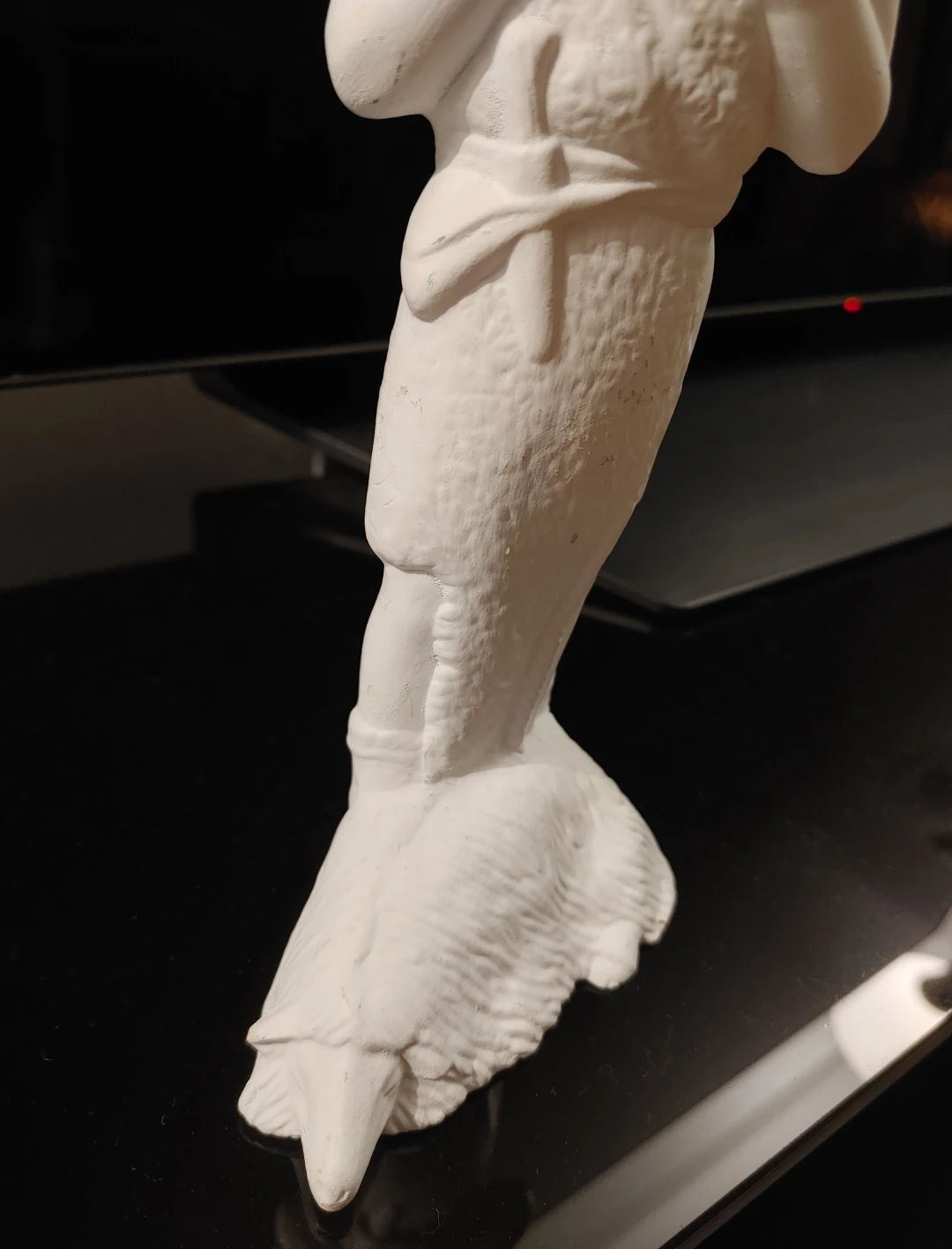 White Shepherd with Lamb Figurine - photo 3