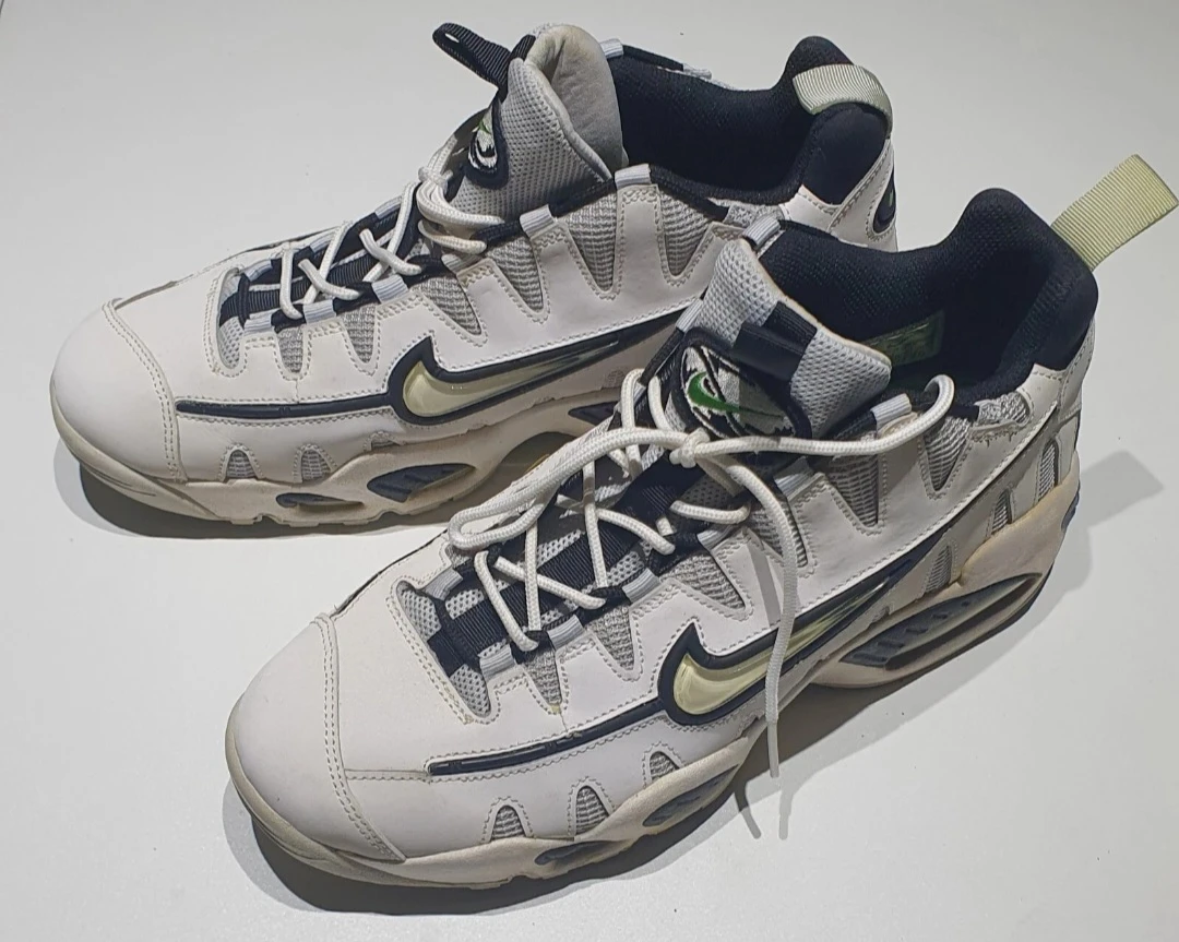 Nike Air Griffey Max Sneakers, Size 11 (91) - photo 2