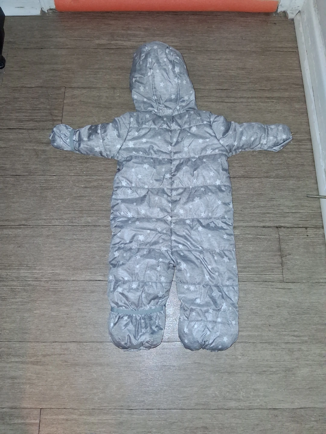 Joe Fresh Snowsuit 12-18m - photo 2
