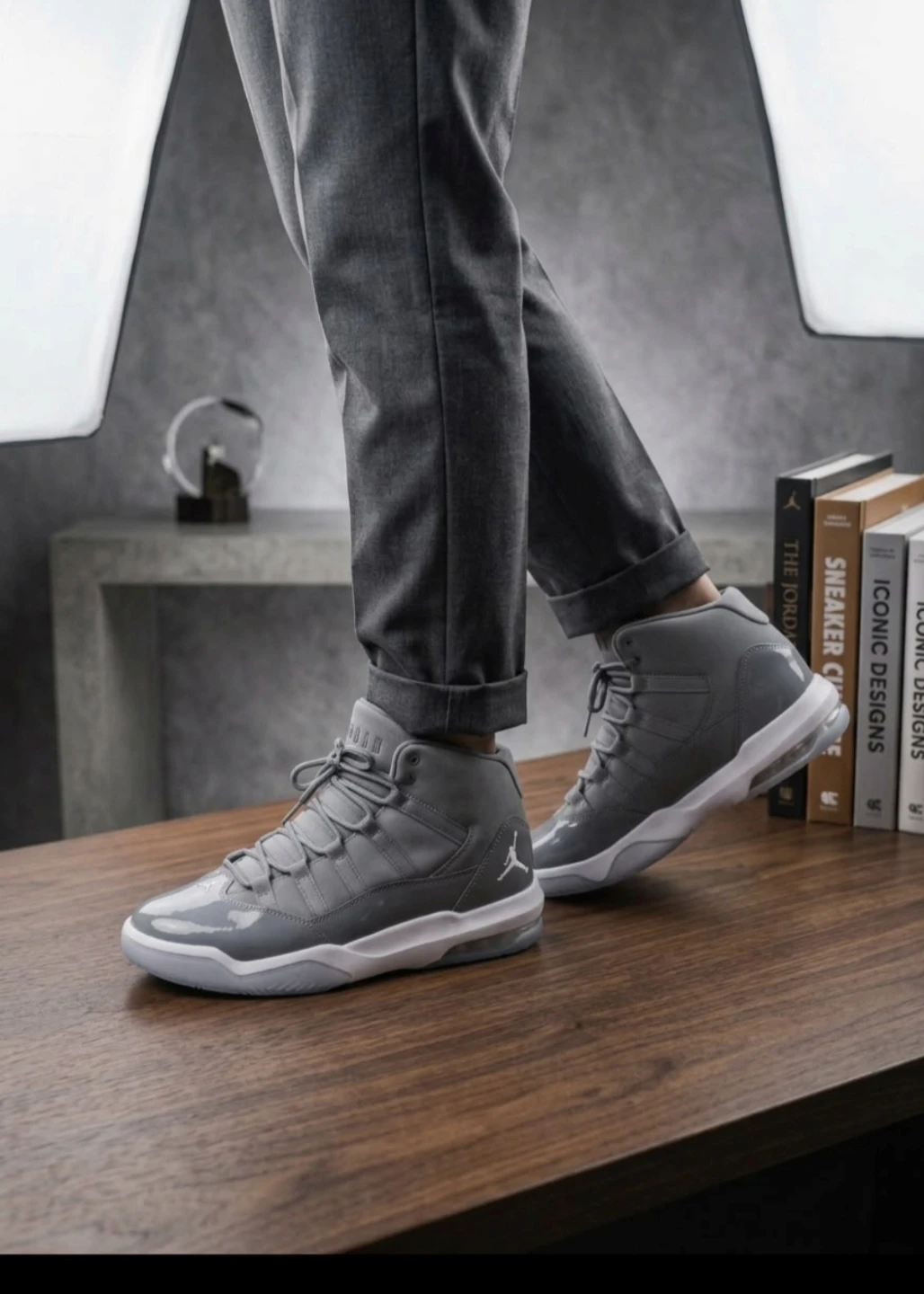 Nike Air Jordan CMFT 11