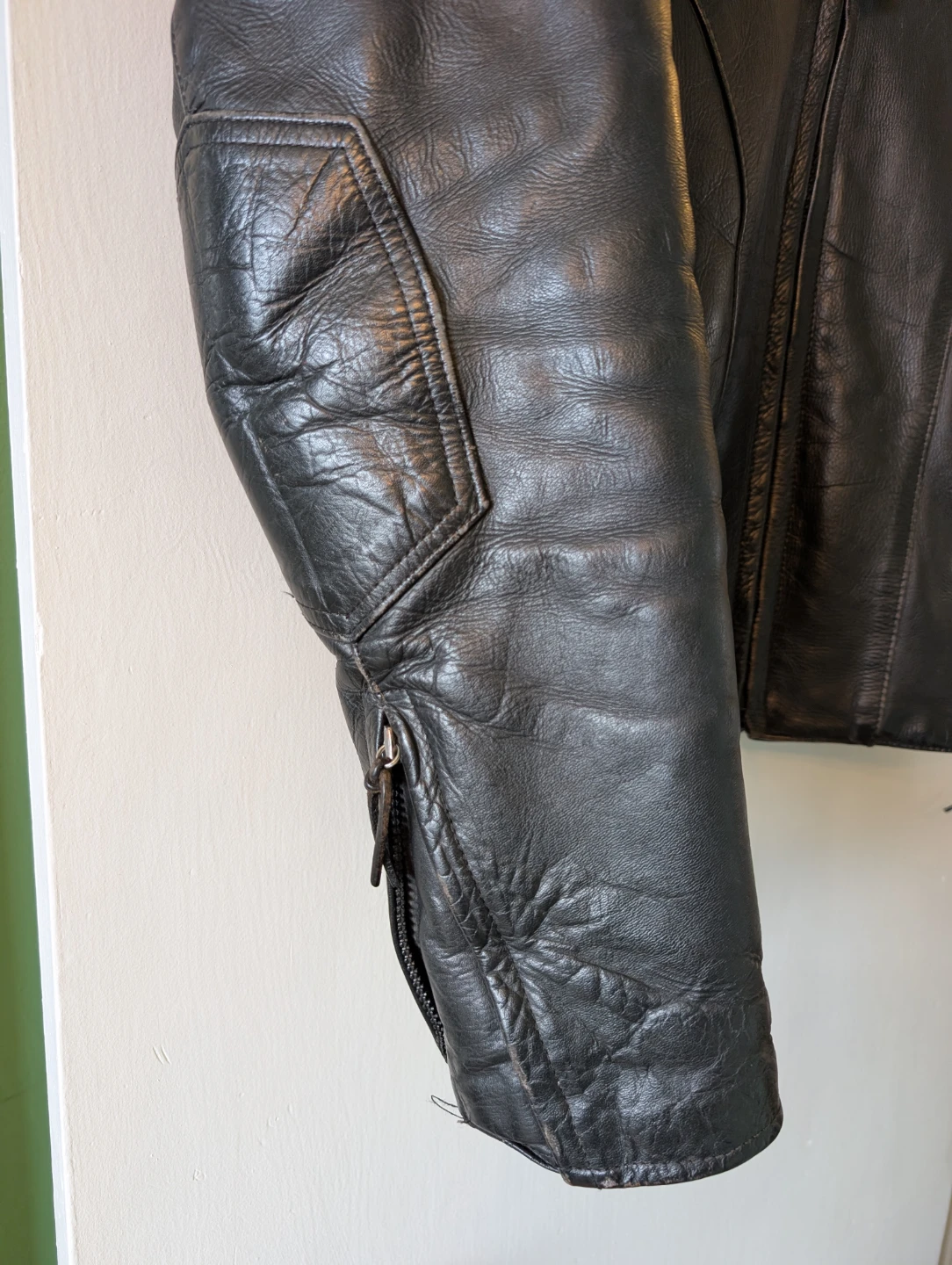 Motorcycle Leather Jacket - photo 3