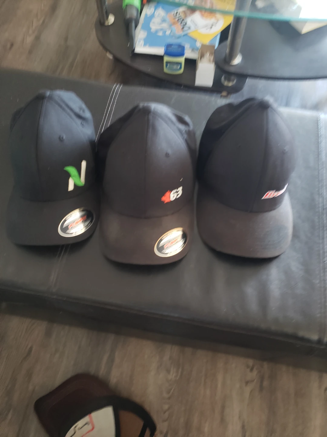 Set of 3 Flexfit Caps - photo 4