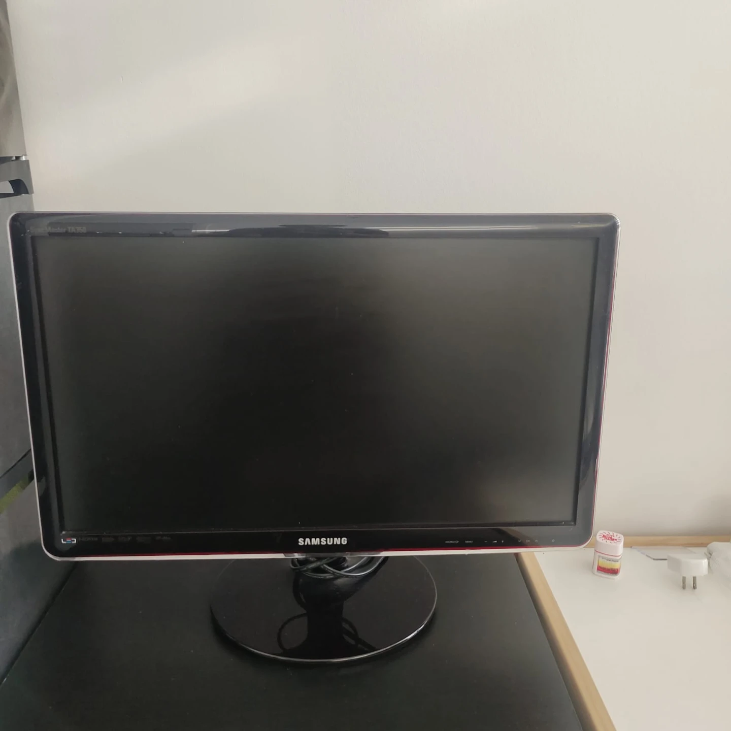 Samsung SyncMaster TA350 Monitor