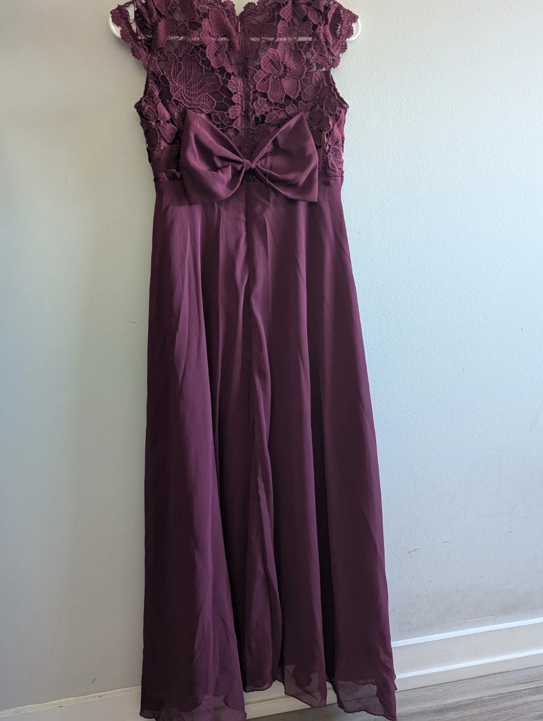Burgundy Lace Maxi Dress - photo 2