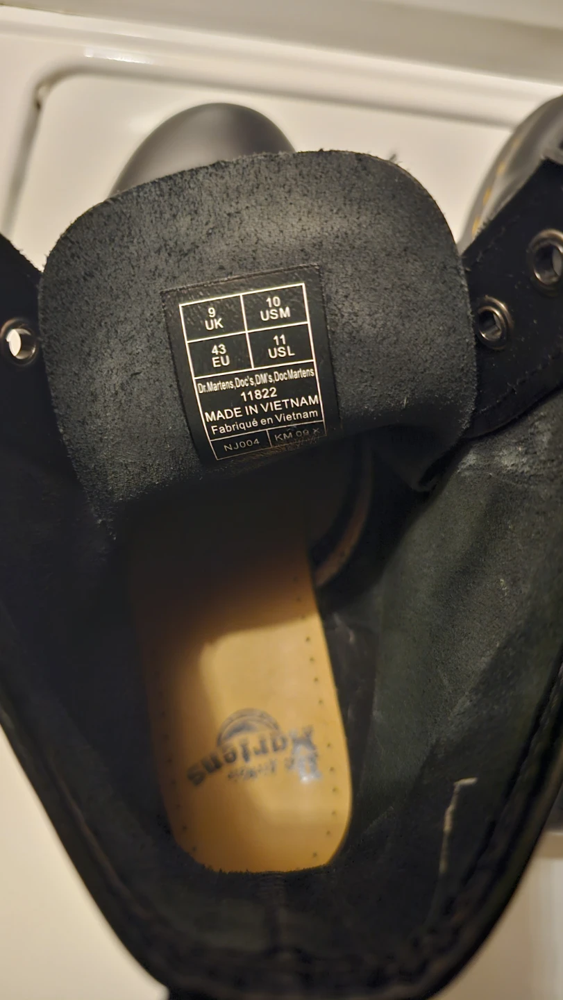 Dr. Martens 11822 Boots Black Size 10 USM - photo 2