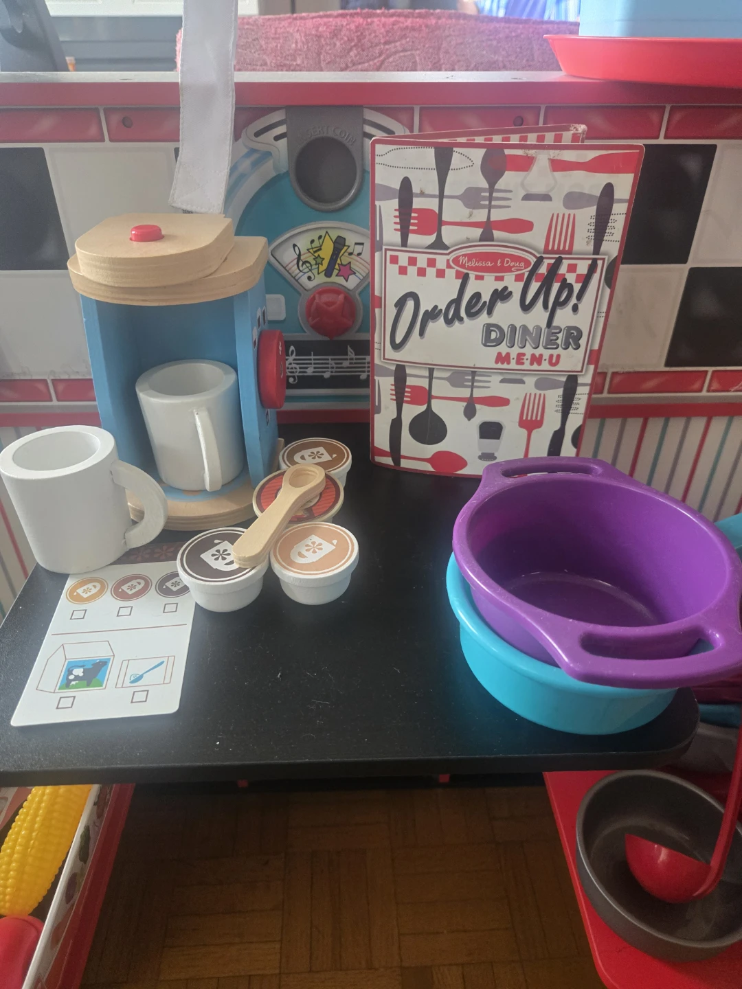 Melissa & Doug Star Diner Play Kitchen - photo 4