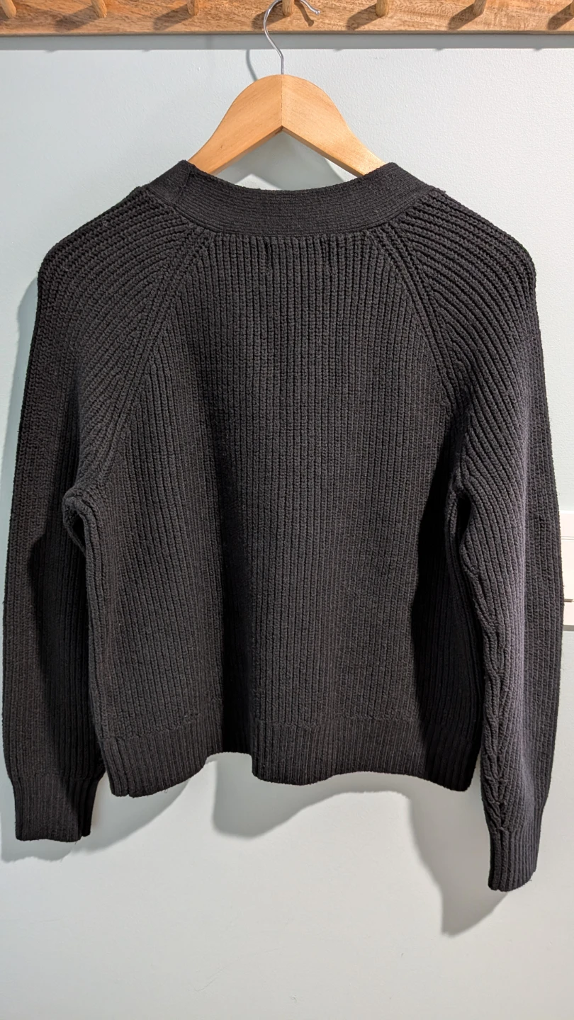 Old Navy black button-up cardigan - photo 2