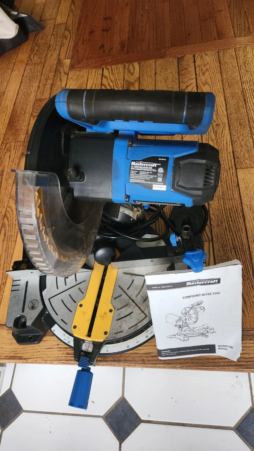 Mastercraft 10" Compound Mitre Saw