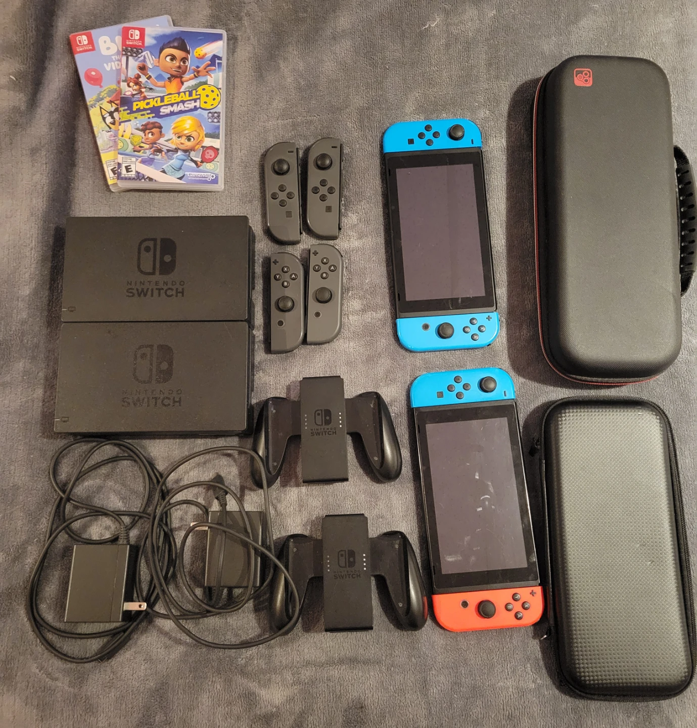Nintendo Switch Console Bundle with Games and Accessories ×2