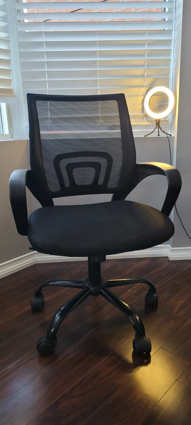 Black Mesh Office Desk Chair