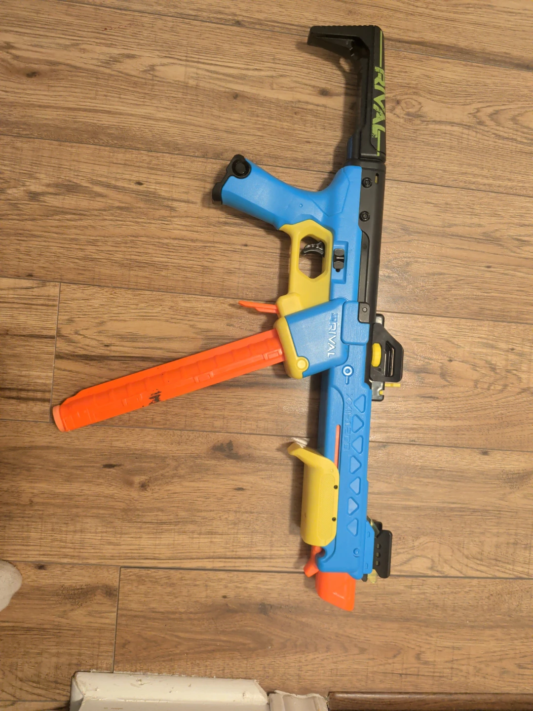 Nerf Rival Curve Shot Sideswipe XXI-1200