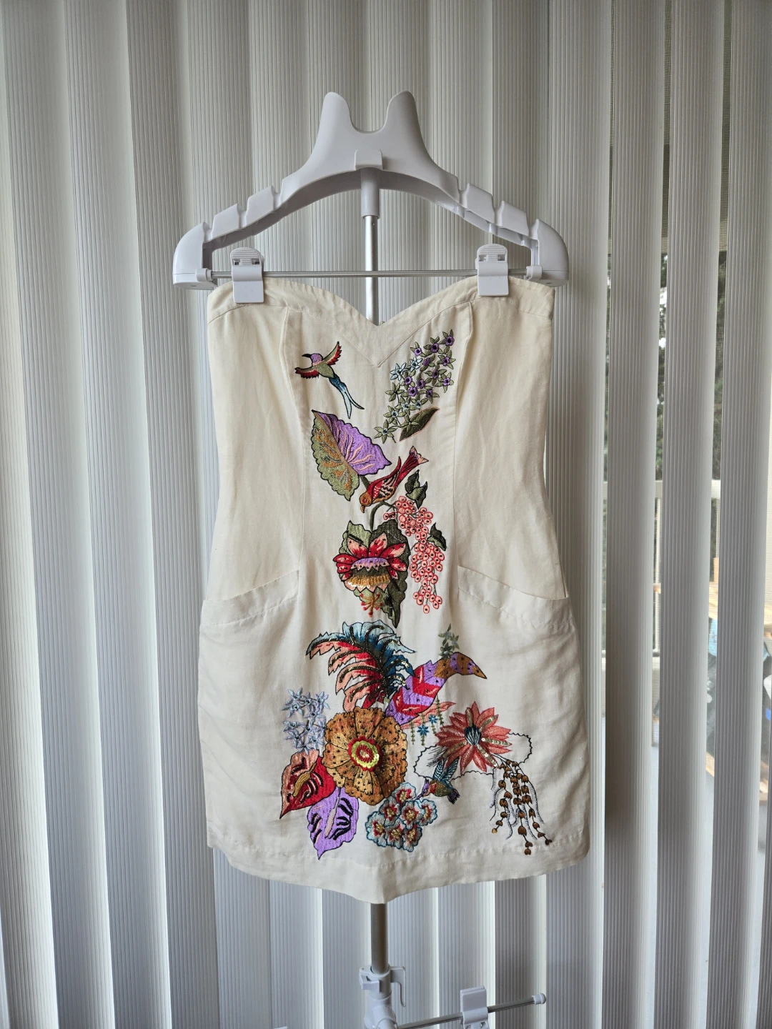 French Connection Embroidered Strapless Dress - Size 6 - photo 2