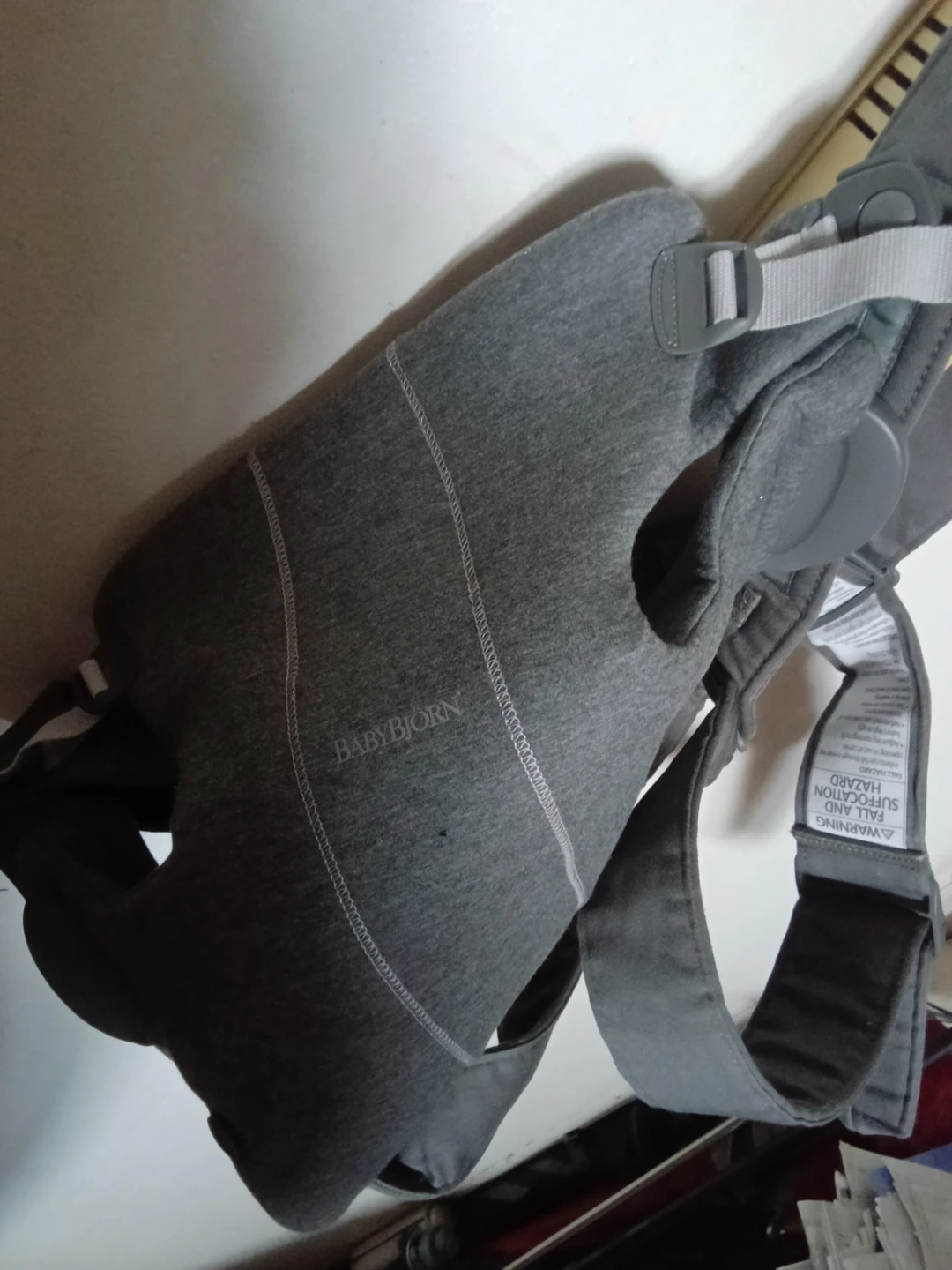 BABYBJORN Baby Carrier in Grey