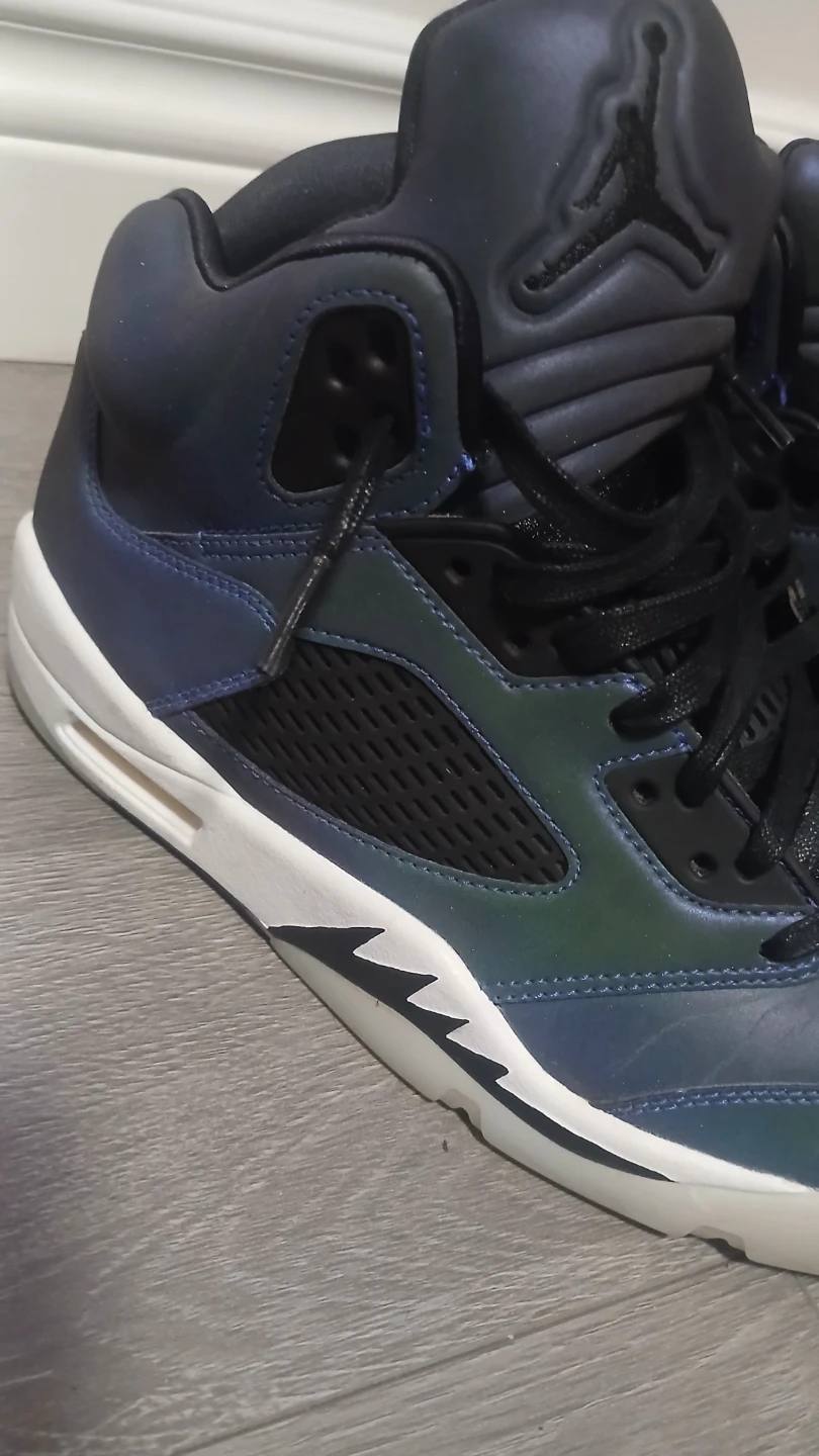 Jordan 5 retro oil spill/Iridescent Women's 10 men 8.5 - photo 2