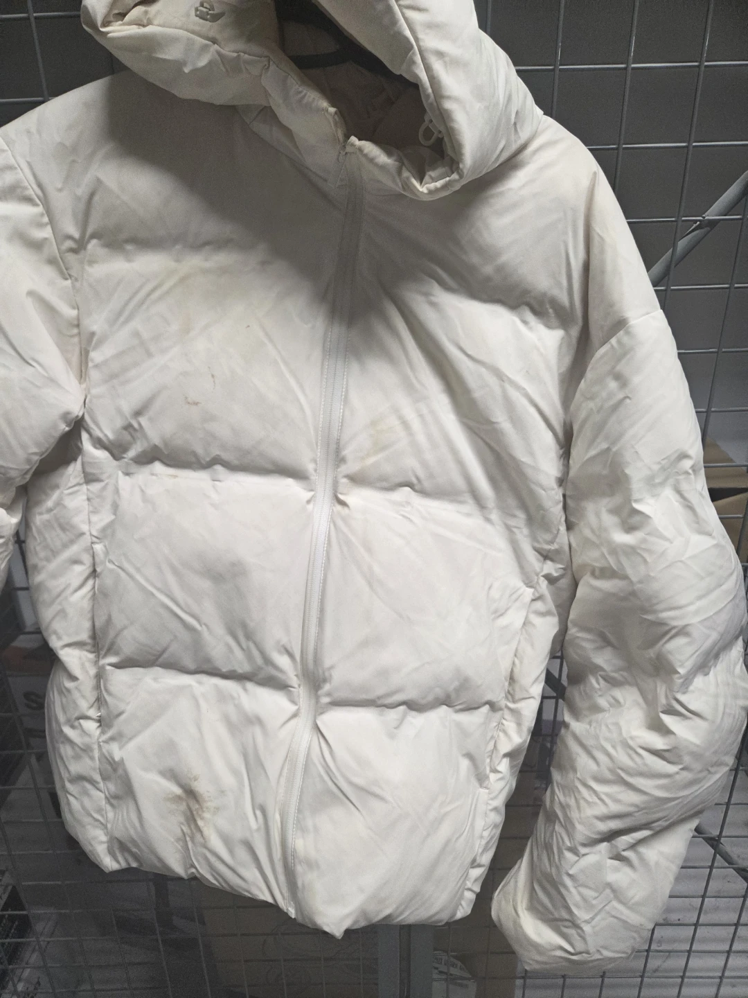 Uniqlo Hooded Puffer Jacket Off-White - photo 3