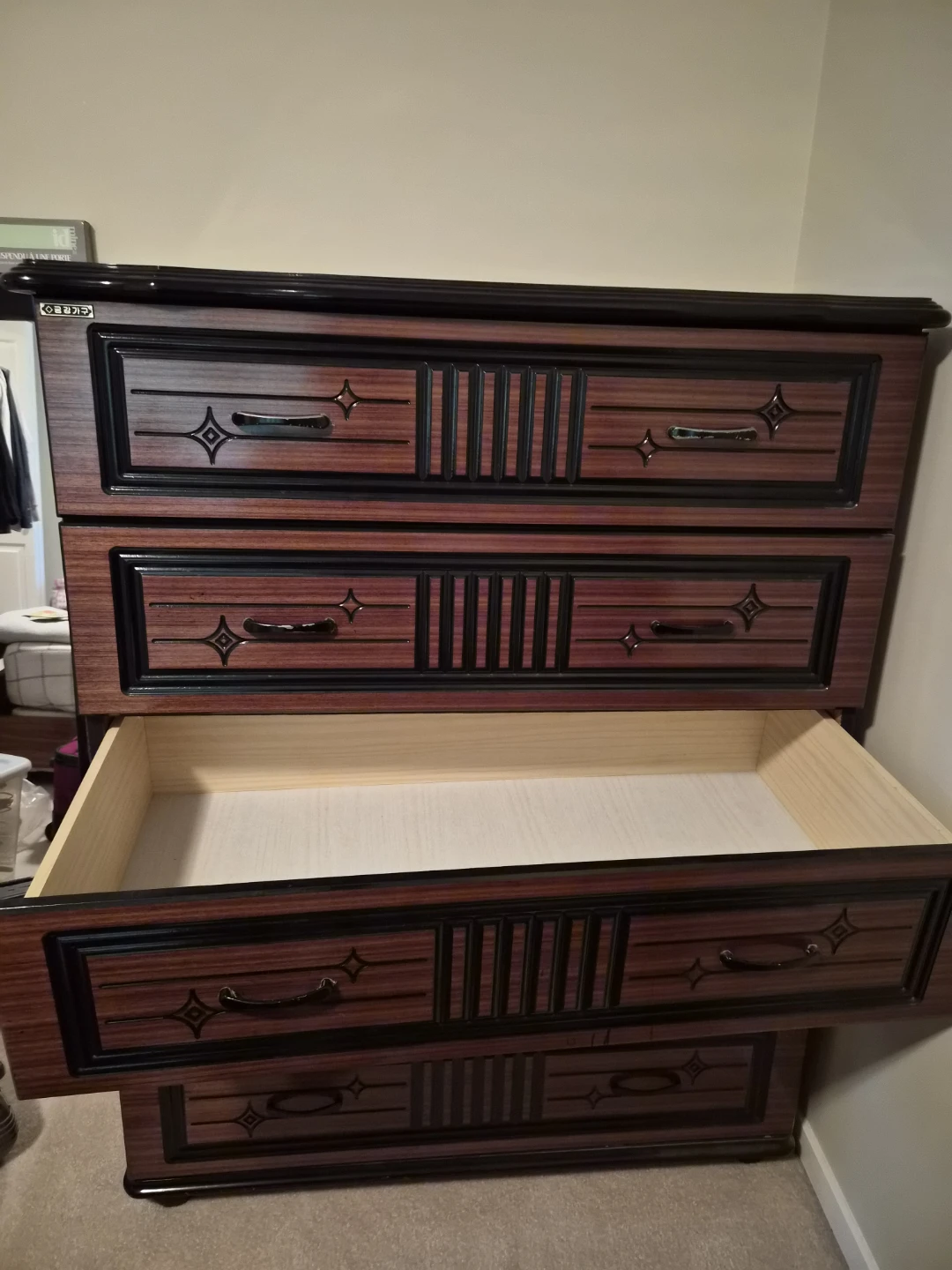 Five-Drawer Wooden Dresser - photo 3