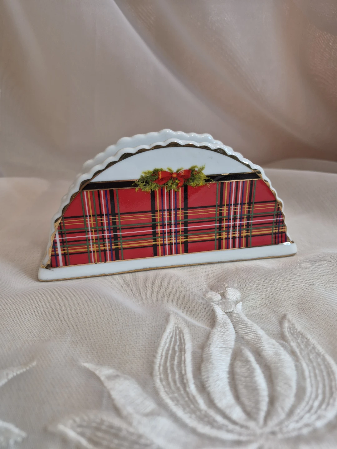 Vintage Royal Elfreda Christmas Holiday Napkin Holder