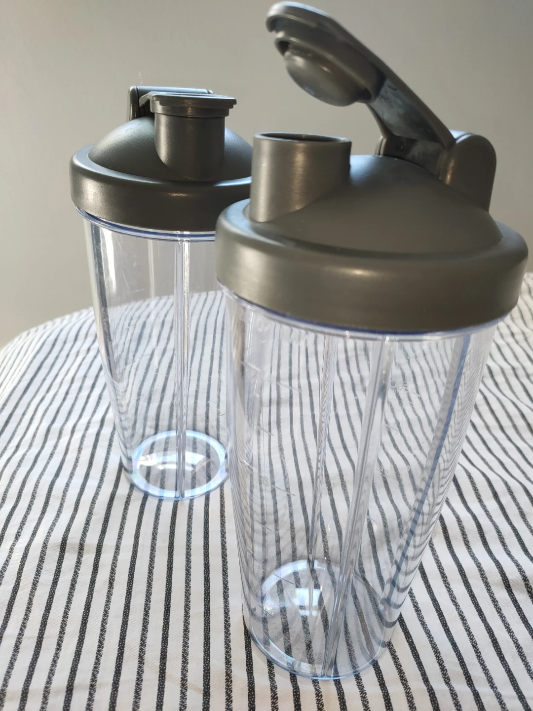 Two 28oz  Plastic Smoothie or Shake Bottle