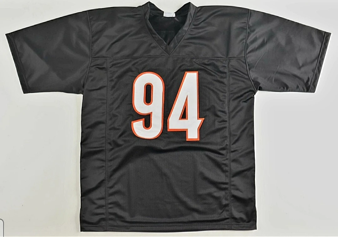 Sam Hubbard Signed Bengals Jersey (Beckett) - photo 3