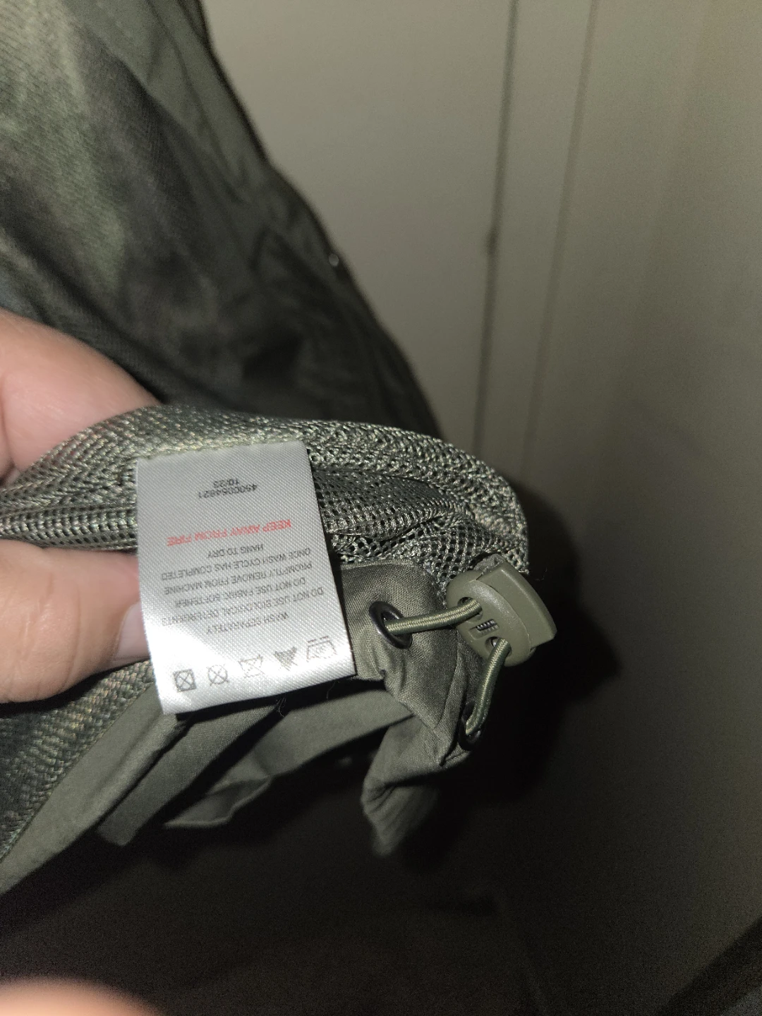 Cotton Traders Olive Utitilty Vest in a Men's 4XL - photo 4