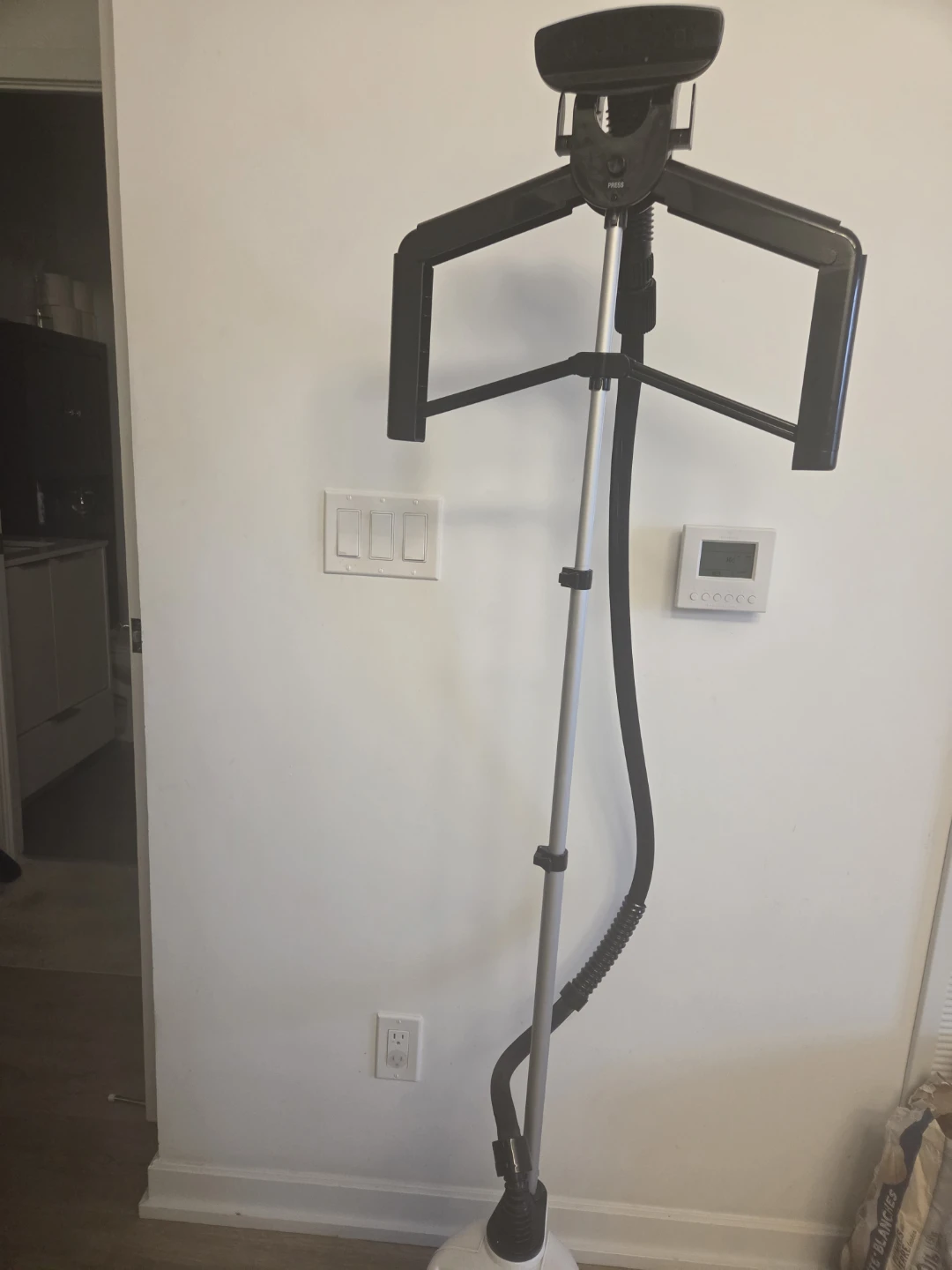 Conair Garment Steamer - photo 3