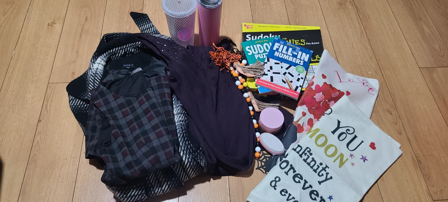 Pending pickup---Free Suzy Shier Coat and Assorted Items Bundle