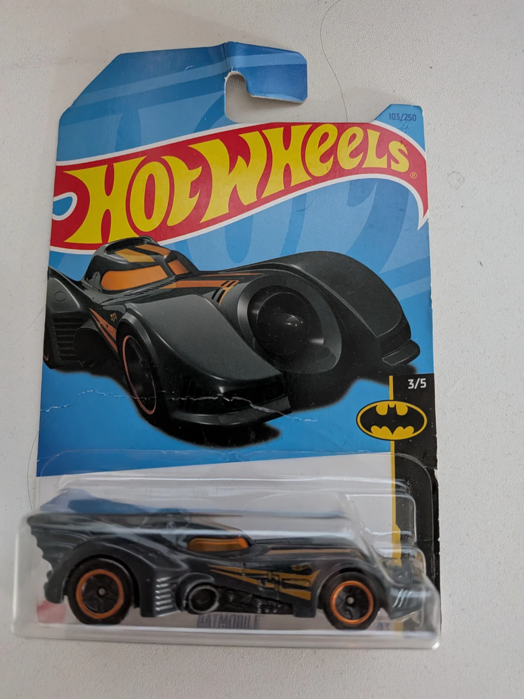 Hot Wheels Batmobile 103/250