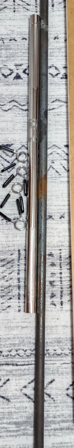Weightlifting Bar and Spring Collars