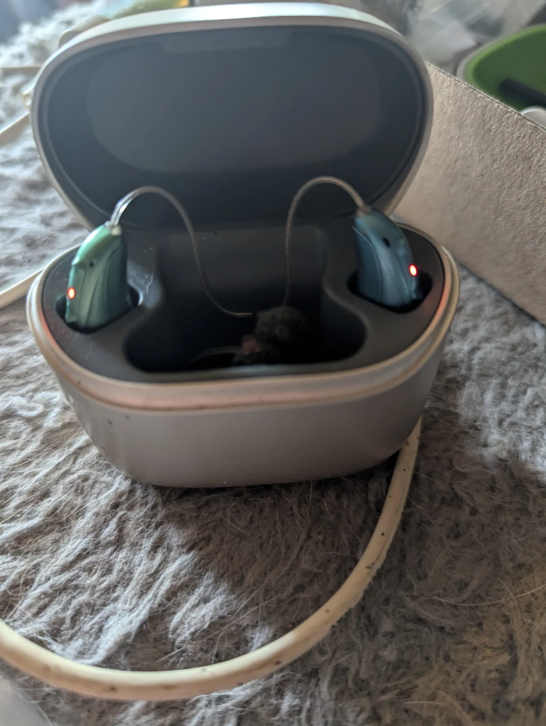 Phonak Hearing Aids with Charging Case - photo 3