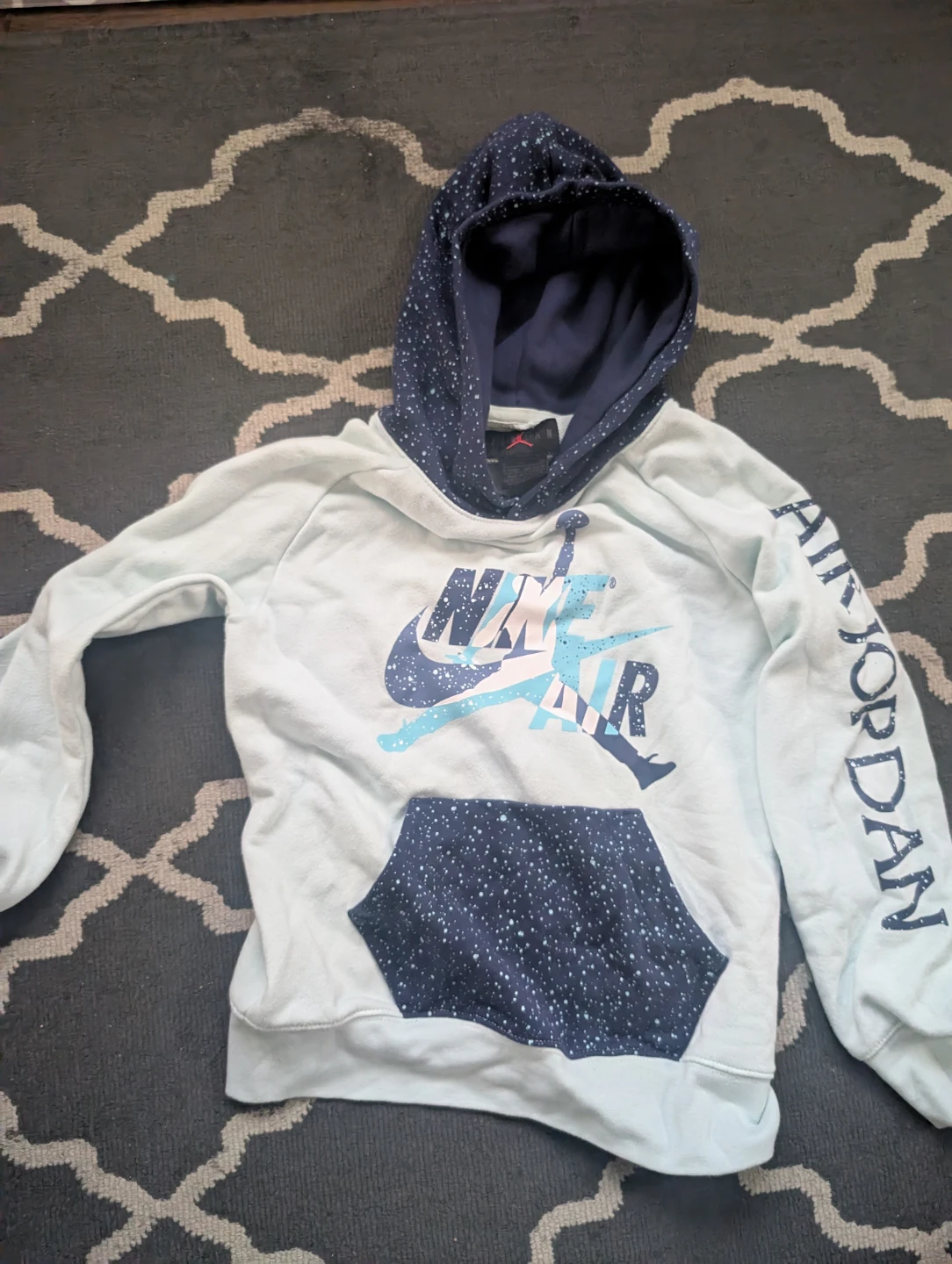 Air Jordan Youth Hoodie size 8 to 10