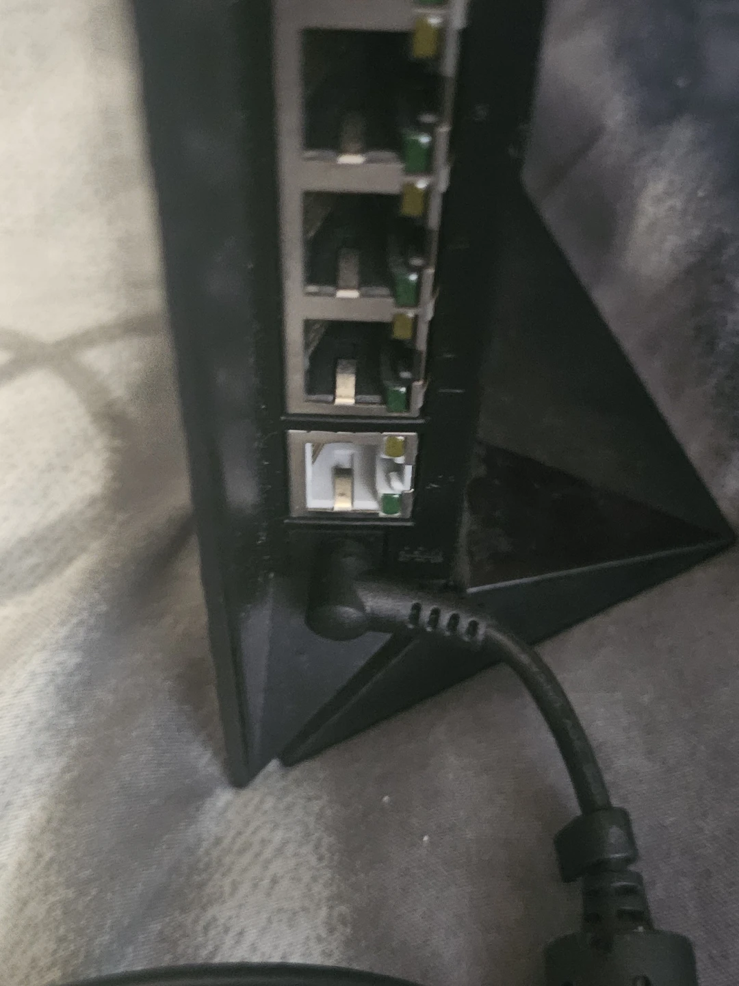 ASUS RT-N56U Dual-band Wireless-N Gigabit Router - photo 4