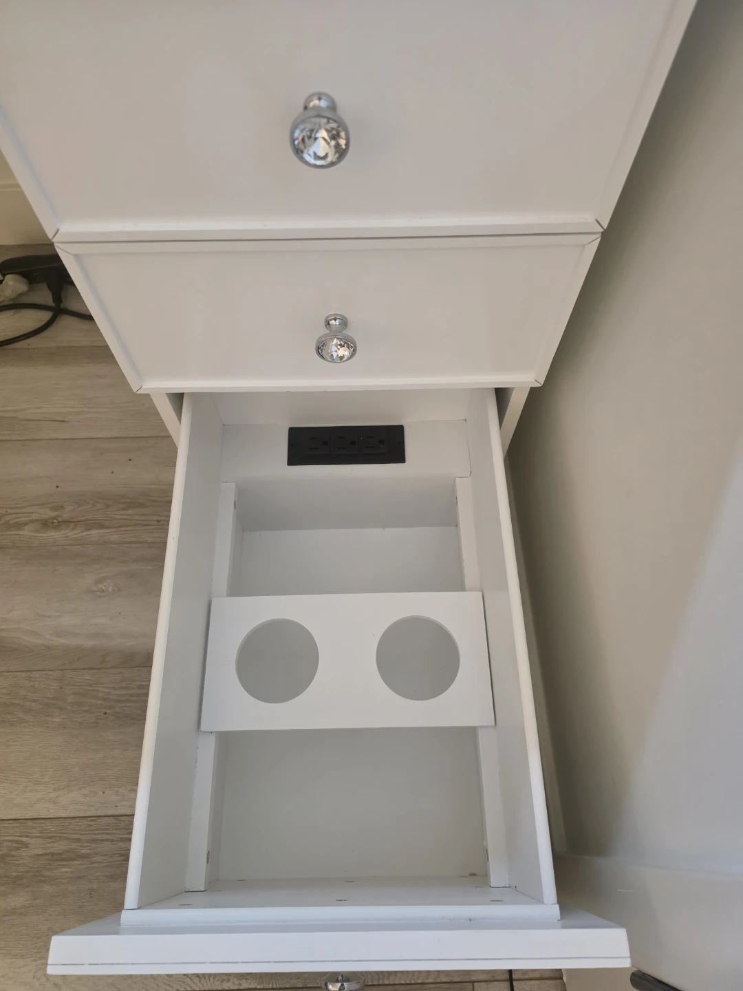 White Vanity Desk with LED Mirror - photo 5