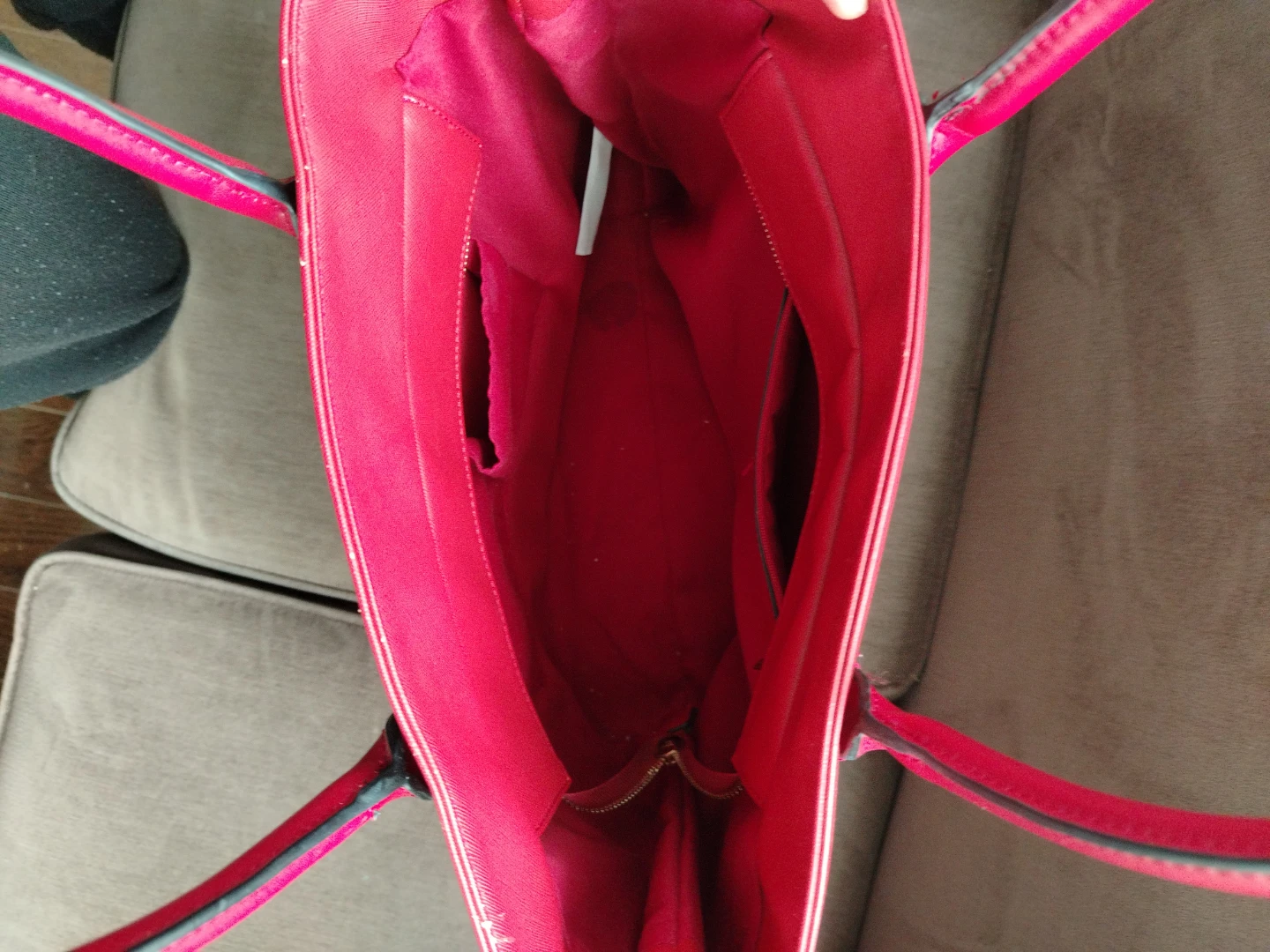 Red faux leather tote - photo 2