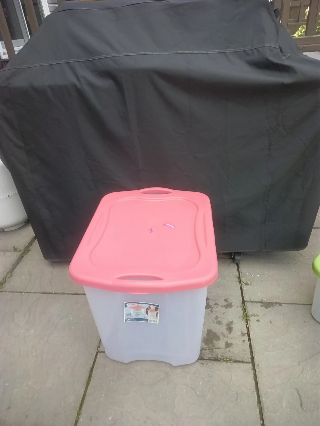 Sterilite EZ Carry Storage Tote 90L
