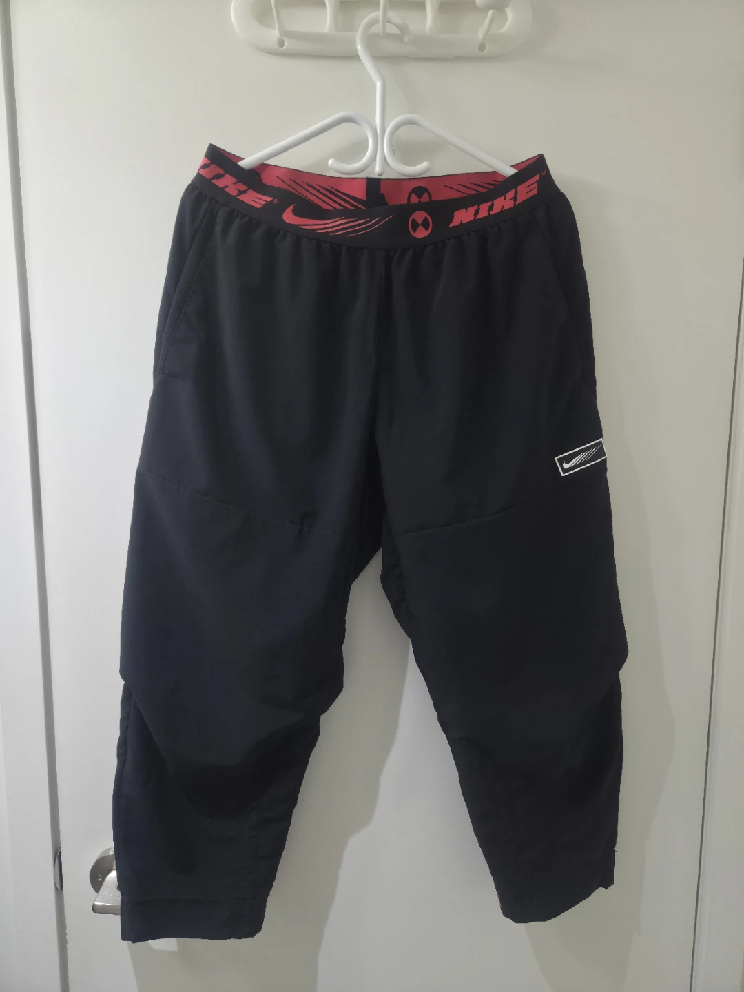 Nike Training Capri Pants Black (Size M)