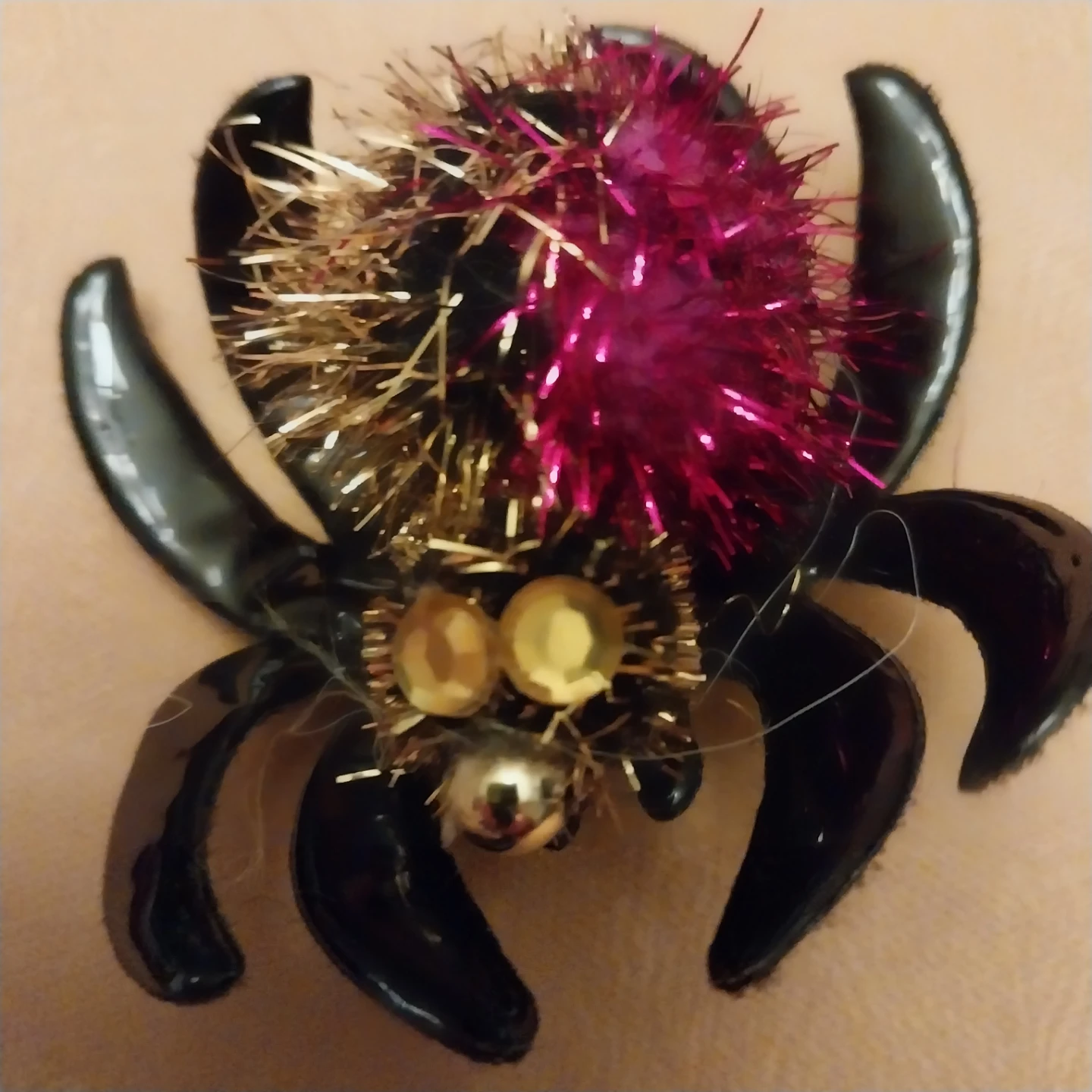 Halloween Set of 2 spider brooches - photo 3